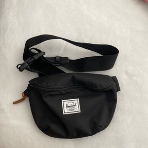 This is called the Fourteen Hip Pack.